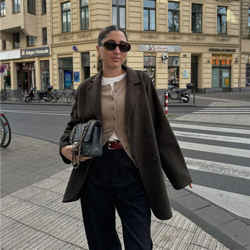 Basic Strickjacke mit Rundhalsausschnitt aus Bio-Kaschmir